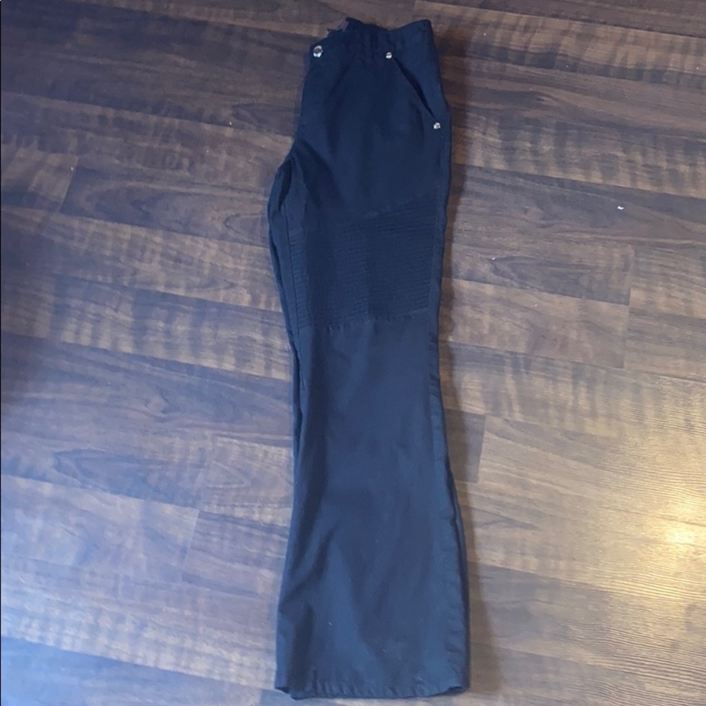 Scrub pants